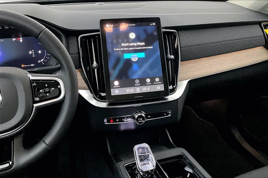 New 2026 Volvo XC90 B5 Plus AWD/4WD image 21