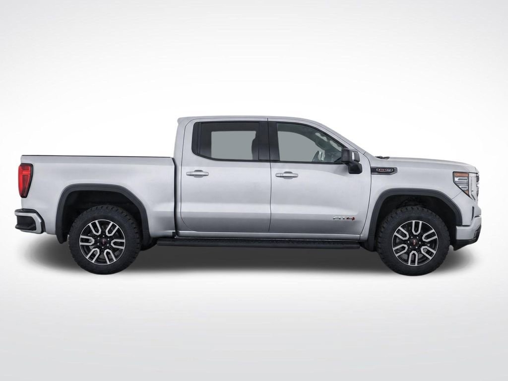 Used 2022 GMC Sierra 1500 AT4 w/ AT4 Premium Package AWD/4WD image 9