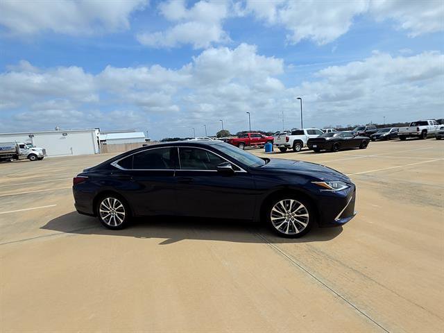 Used 2021 Lexus ES 350 w/ Premium Package image 5