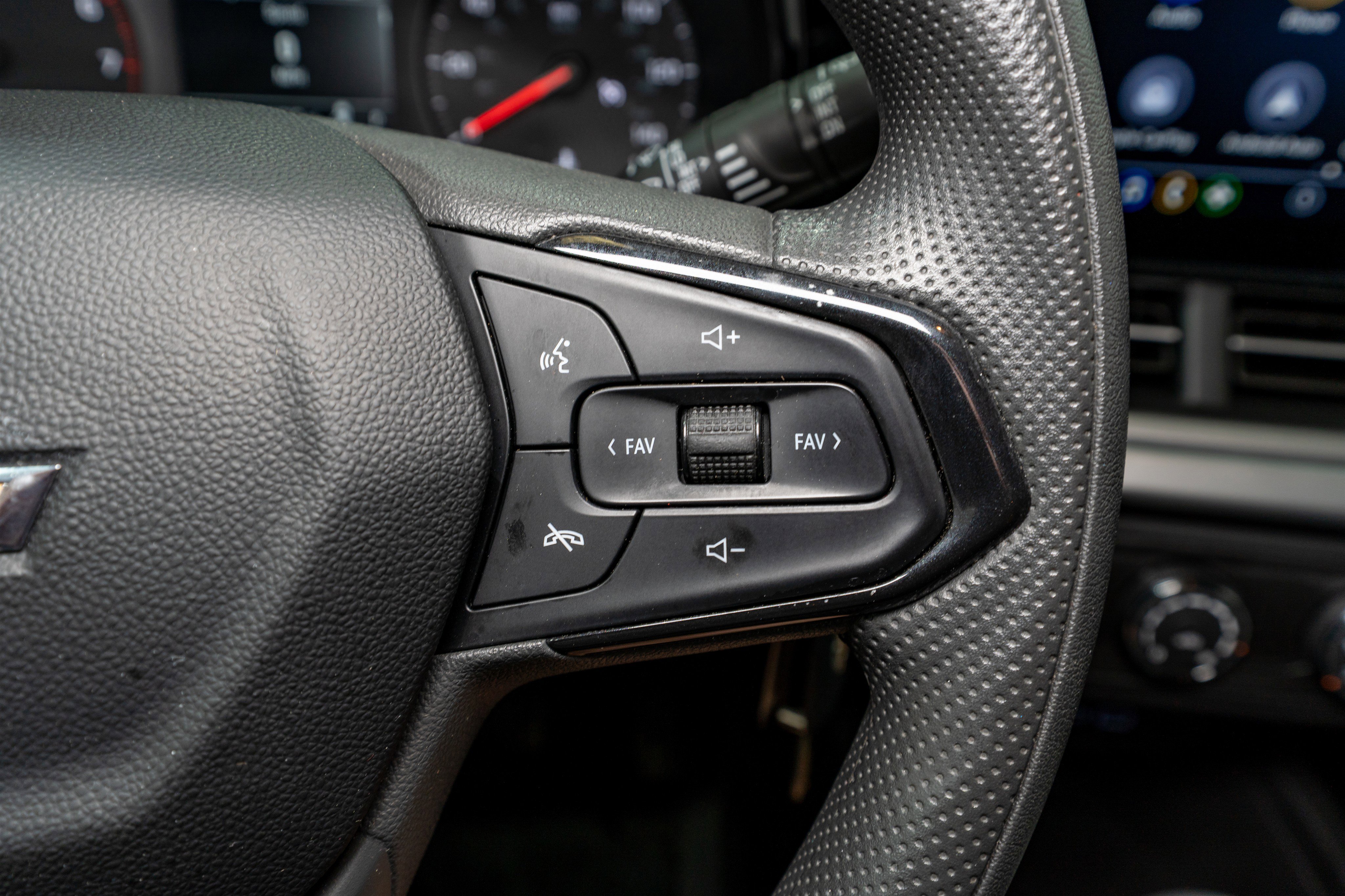 Used 2024 Chevrolet Trax LS image 23