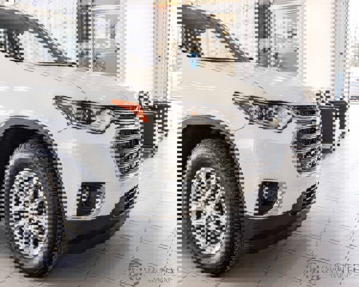 Used 2020 Chevrolet Traverse LT image 4