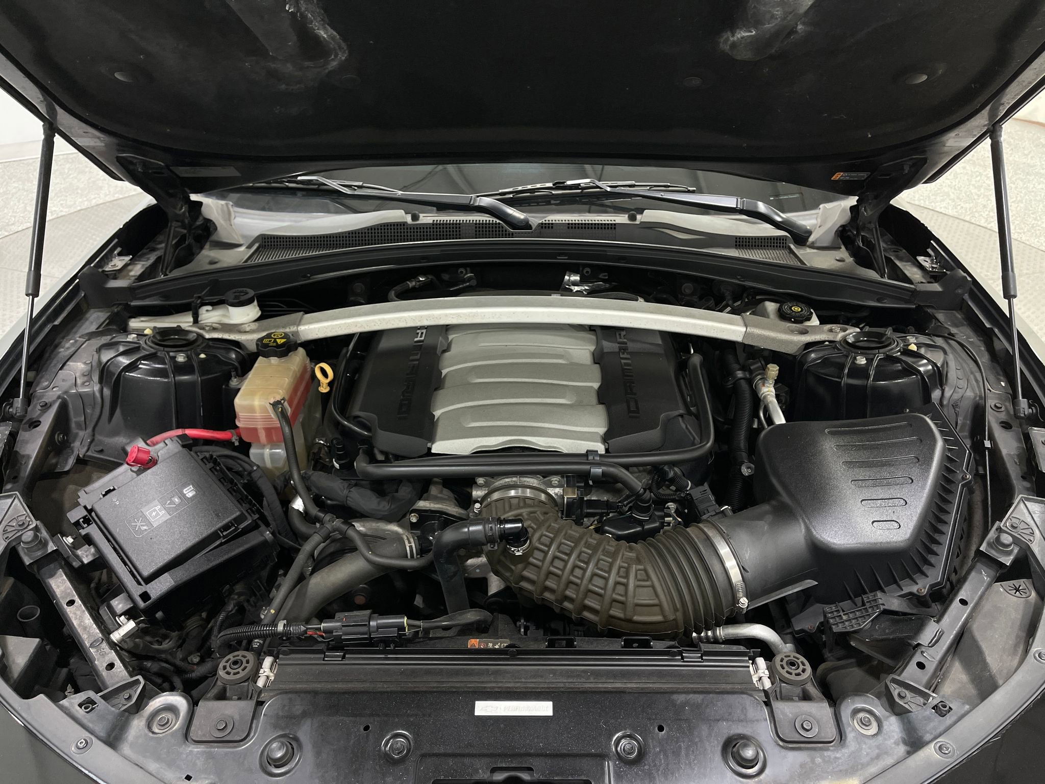 Used 2017 Chevrolet Camaro SS RWD image 26