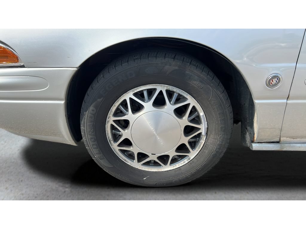 Used 2003 Buick Le Sabre Custom w/ Comfort & Style Package FWD image 35