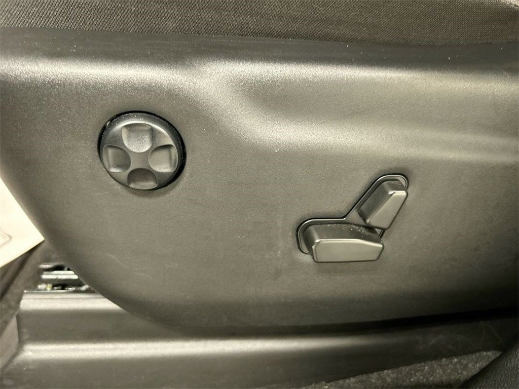 Certified 2021 Jeep Grand Cherokee Laredo image 10