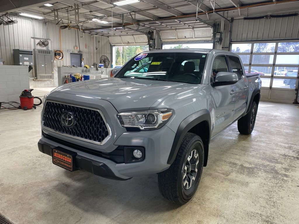 Used 2019 Toyota Tacoma TRD Off-Road AWD/4WD image 6