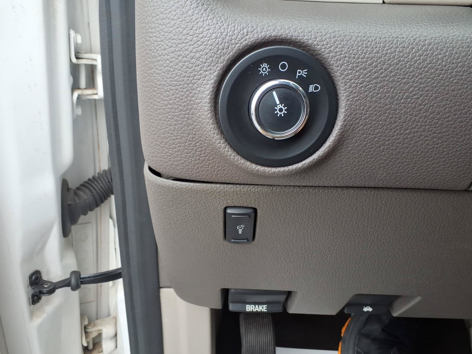Used 2017 Lincoln Navigator L Select AWD/4WD image 25