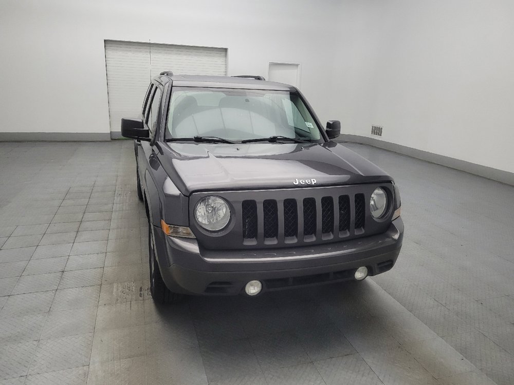 Used 2016 Jeep Patriot High Altitude FWD image 14