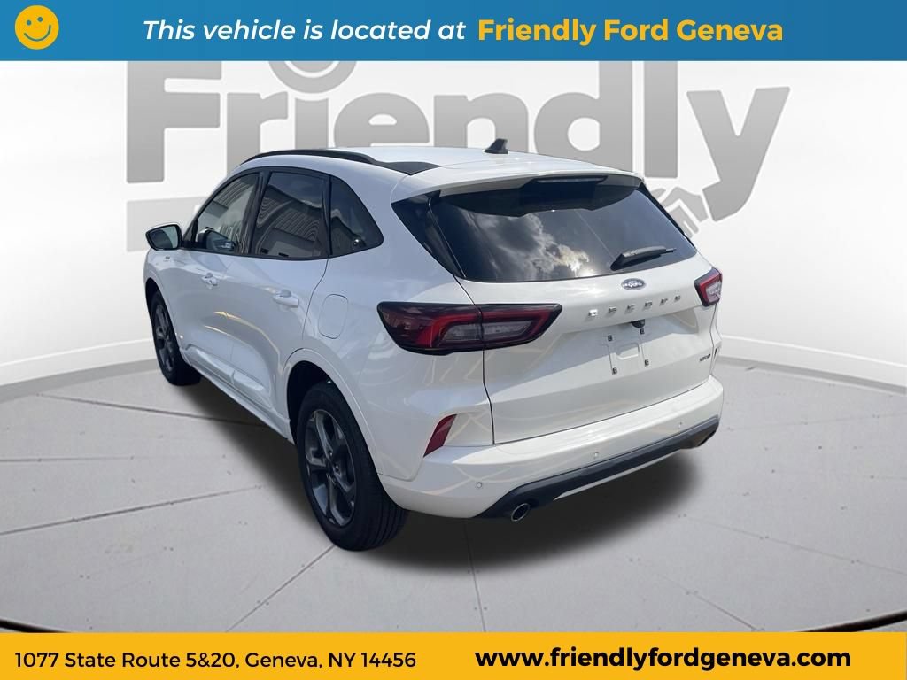 Used 2023 Ford Escape ST-Line Select w/ Tech Pack #2 AWD/4WD image 7