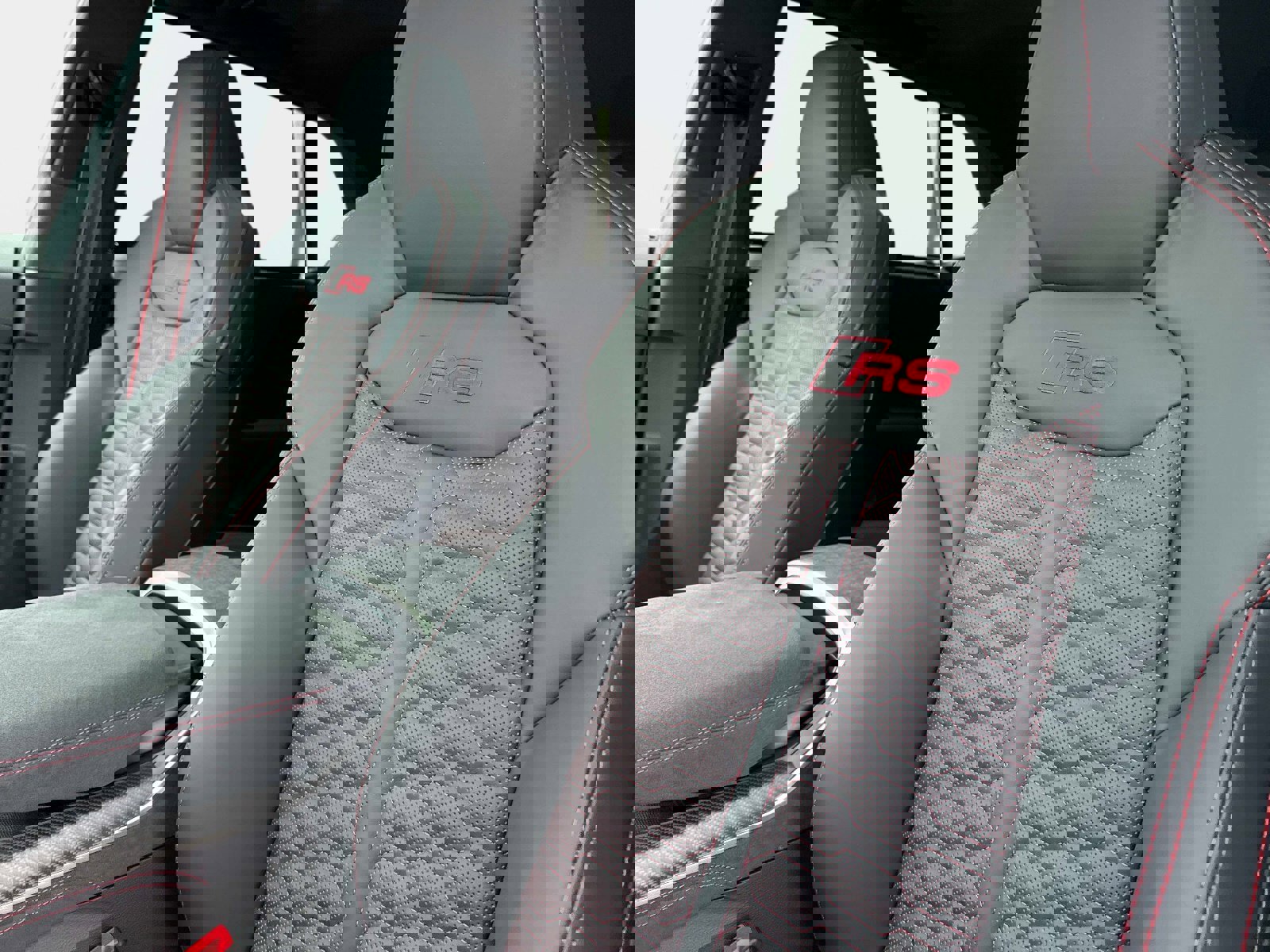 New 2026 Audi RS Q8 performance AWD/4WD image 21