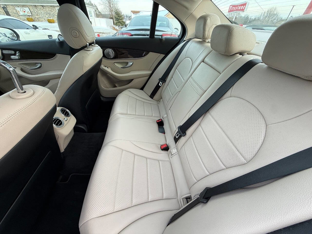 Used 2015 Mercedes-Benz C 300 C 300 4MATIC AWD 4dr Sedan image 12