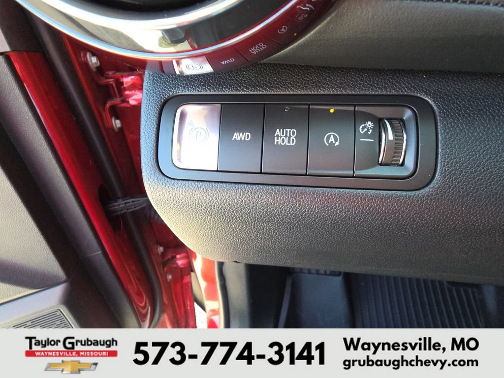 Certified 2026 Chevrolet Equinox RS w/ LPO, Floor Liner Package AWD/4WD image 20