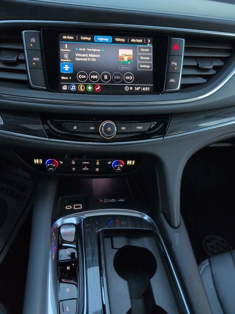 Used 2023 Buick Enclave Essence w/ Experience Buick Package image 15