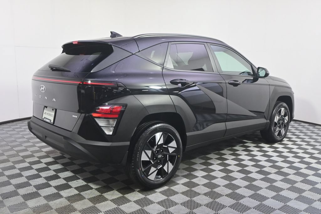 Used 2024 Hyundai Kona SEL w/ Convenience Package AWD/4WD image 7