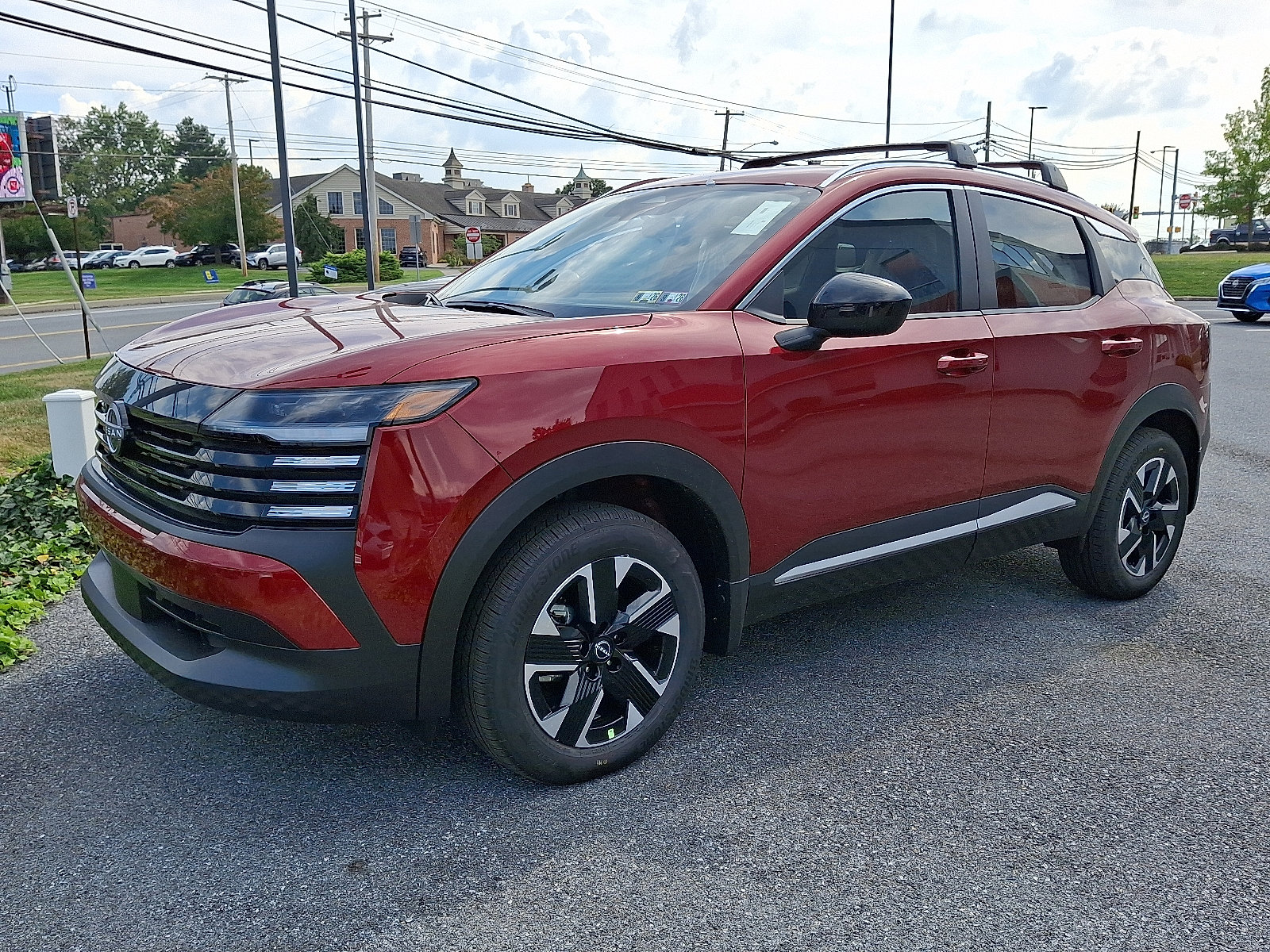 New 2026 Nissan Kicks SV w/ SV Premium Package image 3