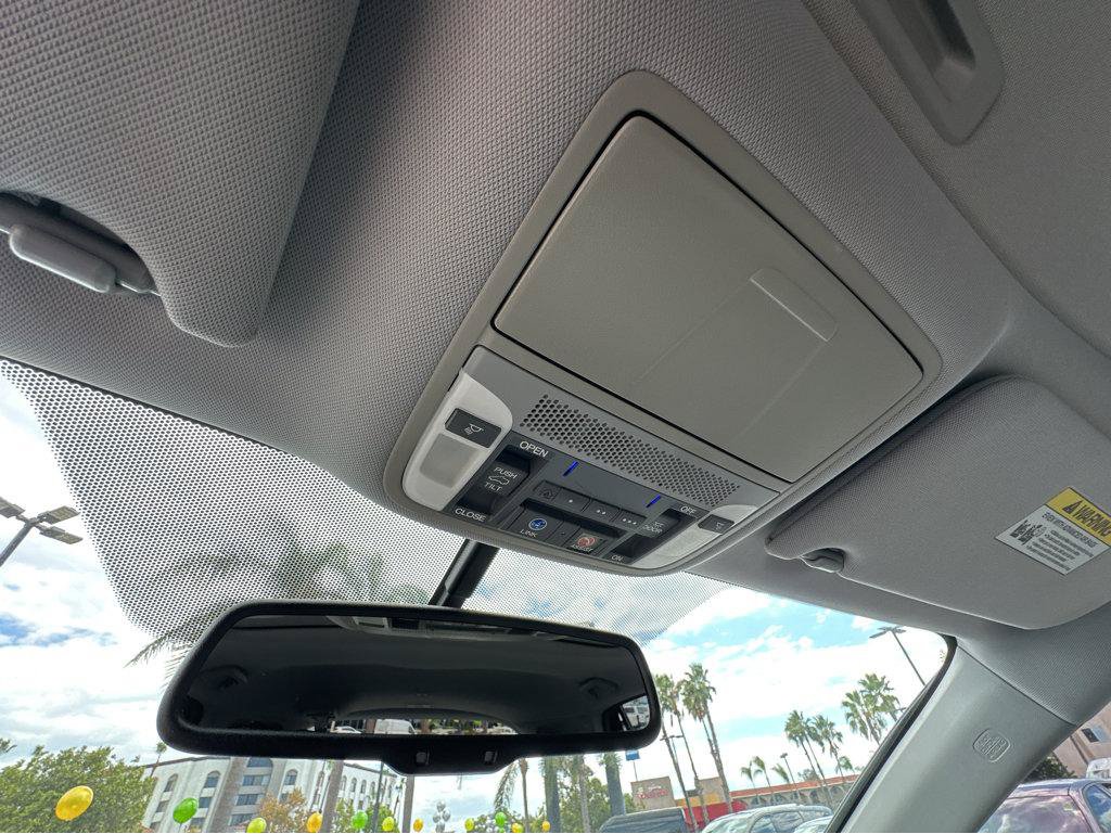 Used 2018 Acura RDX w/ Tech & AcuraWatch Plus Pack FWD image 25