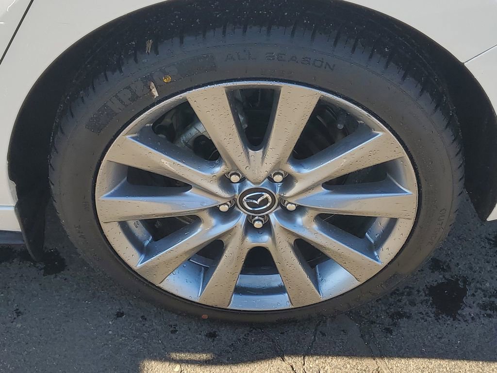 Used 2023 MAZDA MAZDA3 s image 5