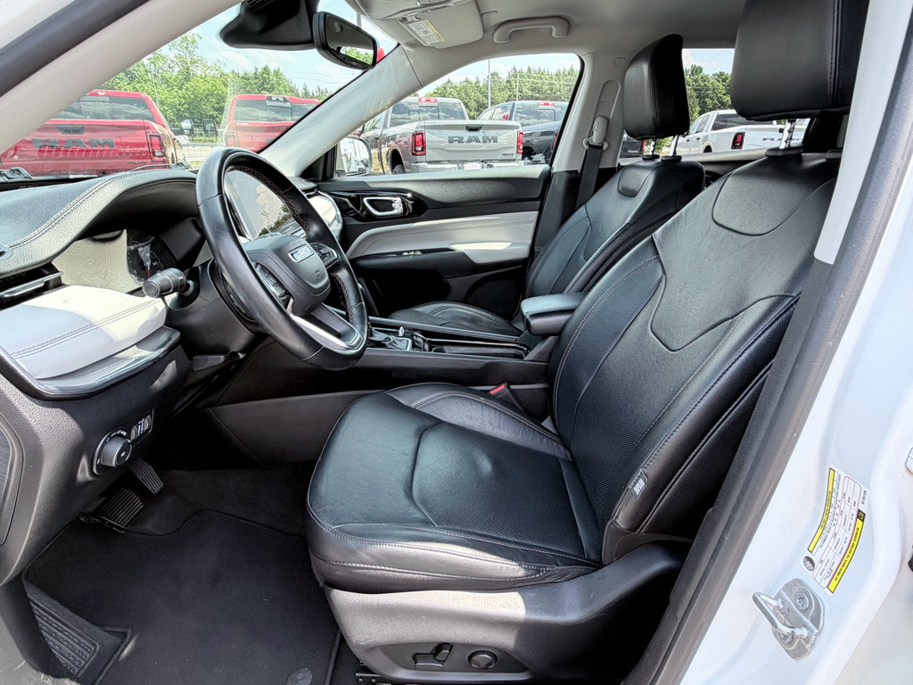 Used 2022 Jeep Compass Limited AWD/4WD image 20