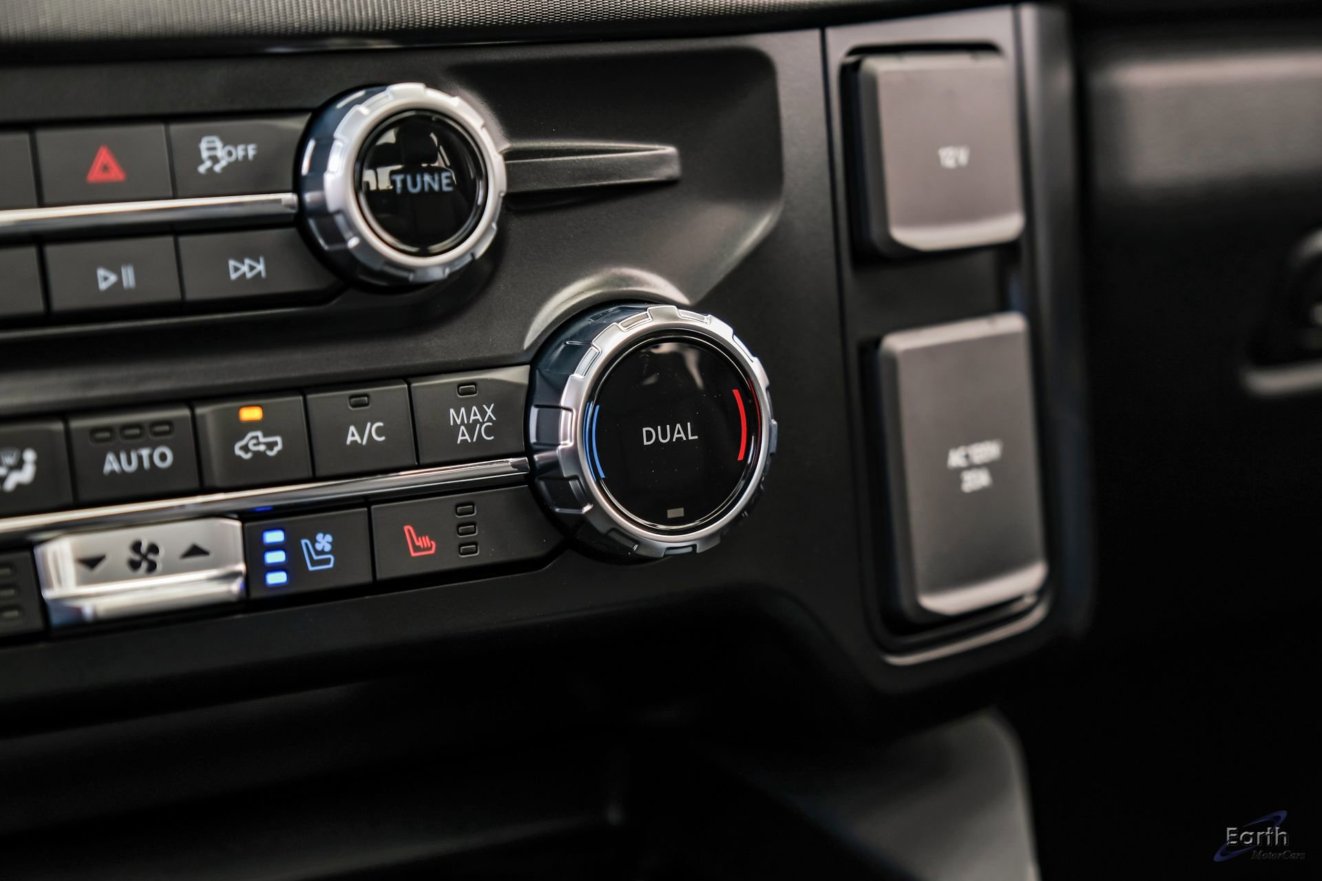 Used 2026 Ford F450 Platinum w/ FX4 Off-Road Package image 65