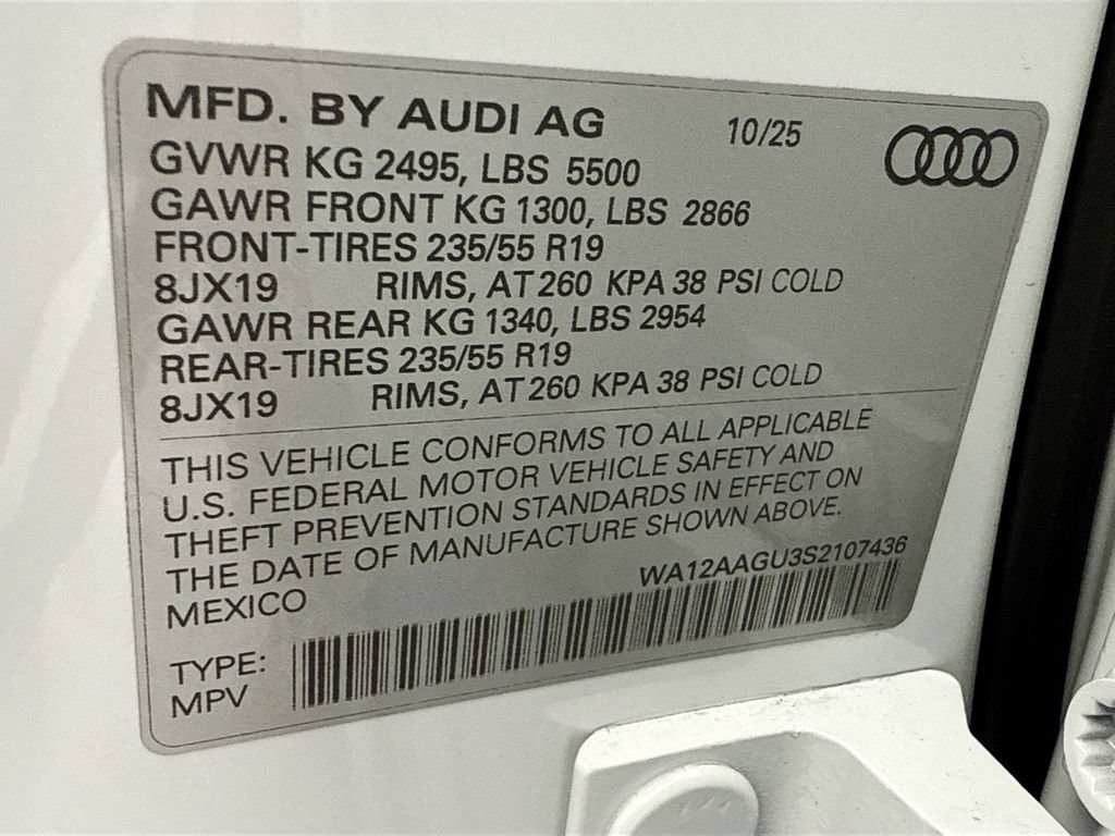 Certified 2025 Audi Q5 Premium w/ Premium Plus AWD/4WD image 34