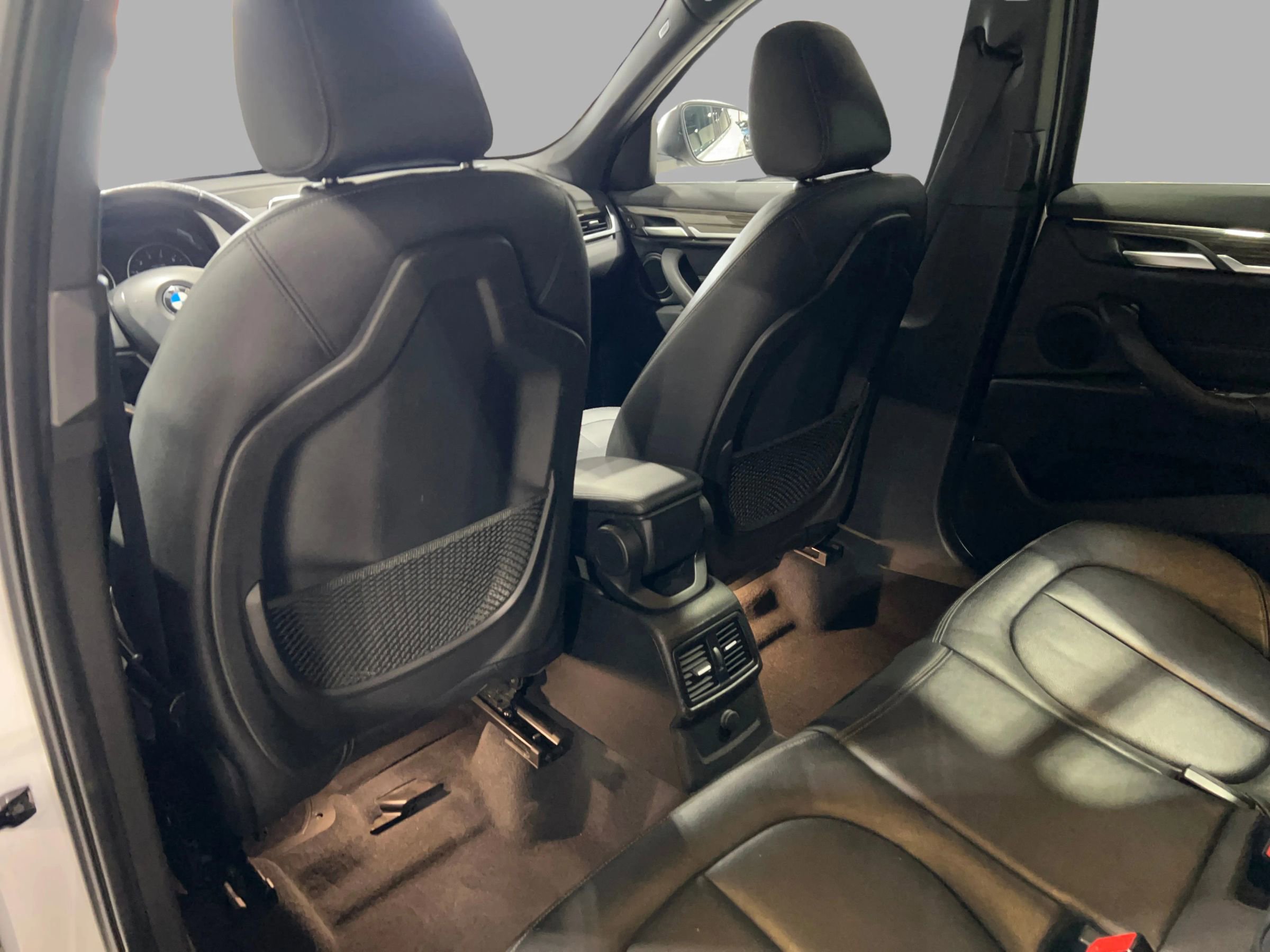 Used 2016 BMW X1 xDrive28i image 15