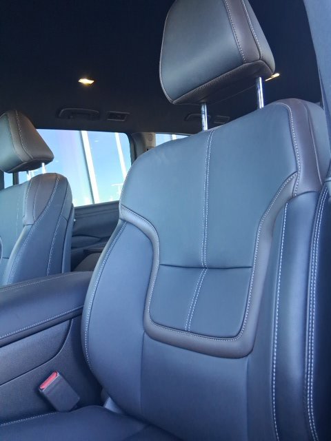 Certified 2026 Nissan Armada SL w/ Captain's Chari Seat Package RWD image 12