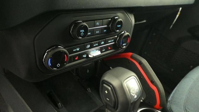 New 2026 Ford Bronco Heritage Edition AWD/4WD image 17