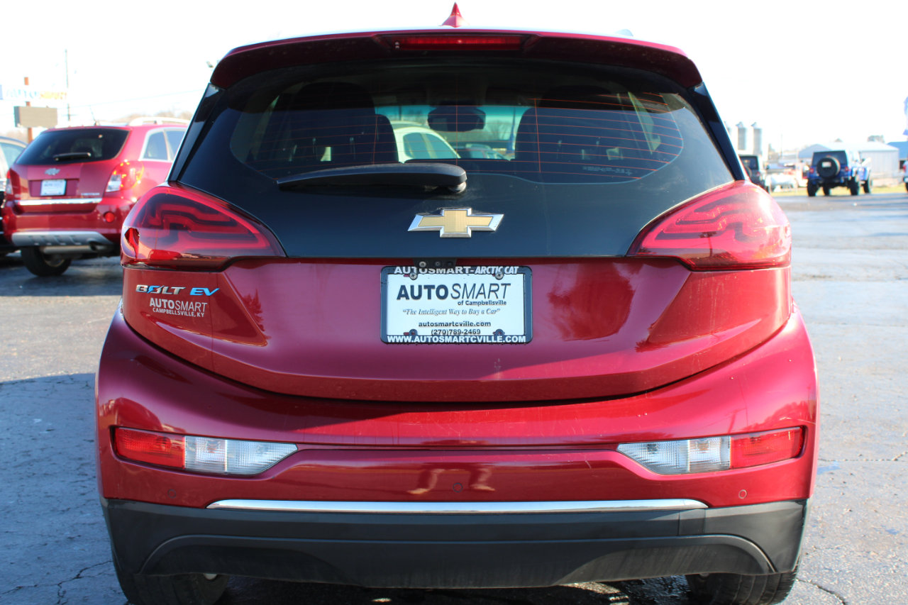 Used 2020 Chevrolet Bolt Premier w/ Infotainment Package image 5