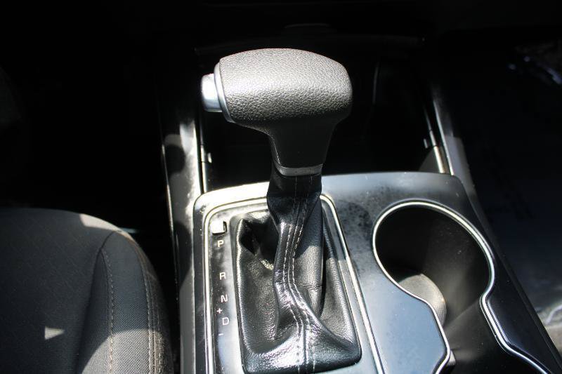 Used 2019 Kia Sorento L FWD image 17