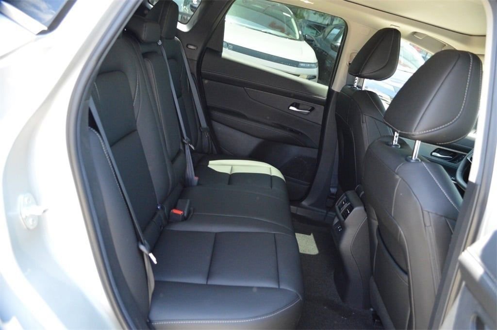 New 2025 Nissan Murano SL w/ Cargo Package image 21