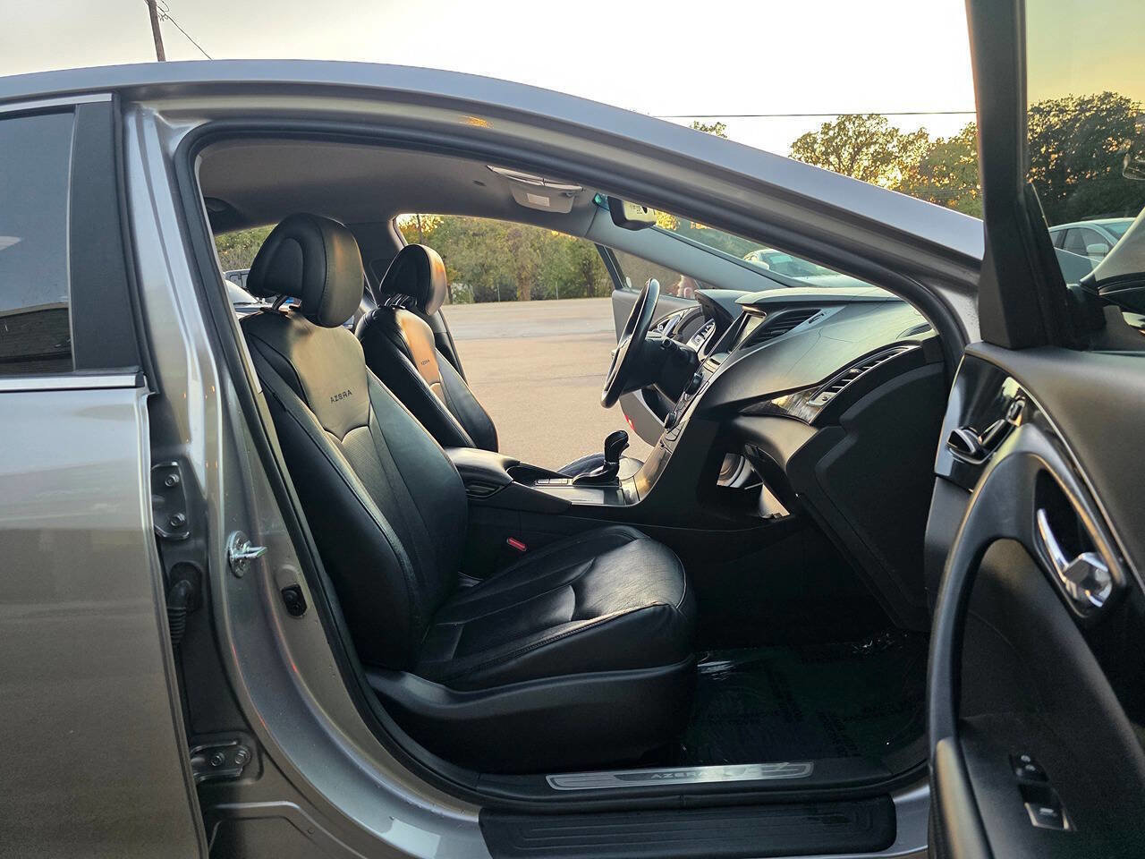 Used 2012 Hyundai Azera image 23