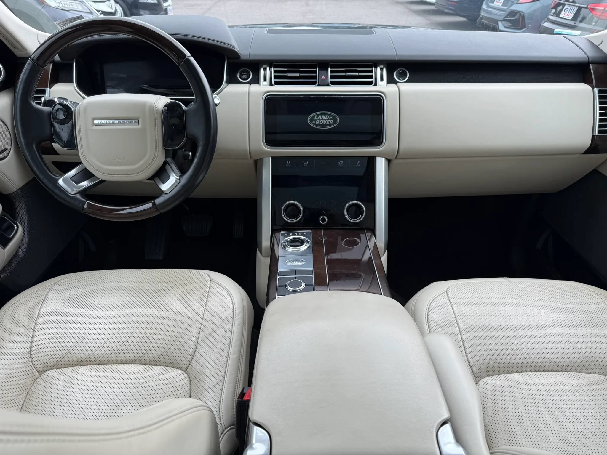 Used 2018 Land Rover Range Rover HSE AWD/4WD image 10
