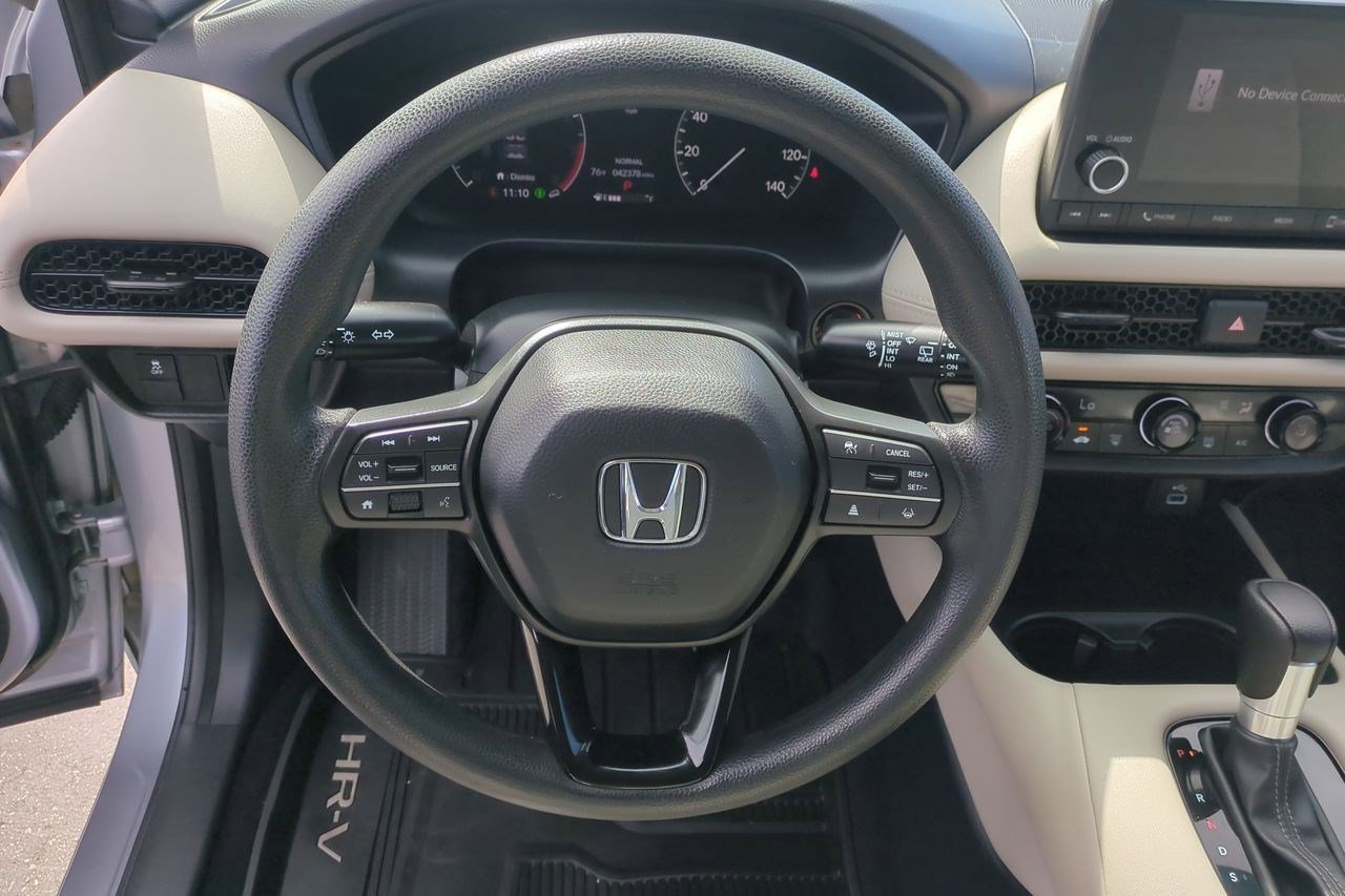 Certified 2024 Honda HR-V LX image 11
