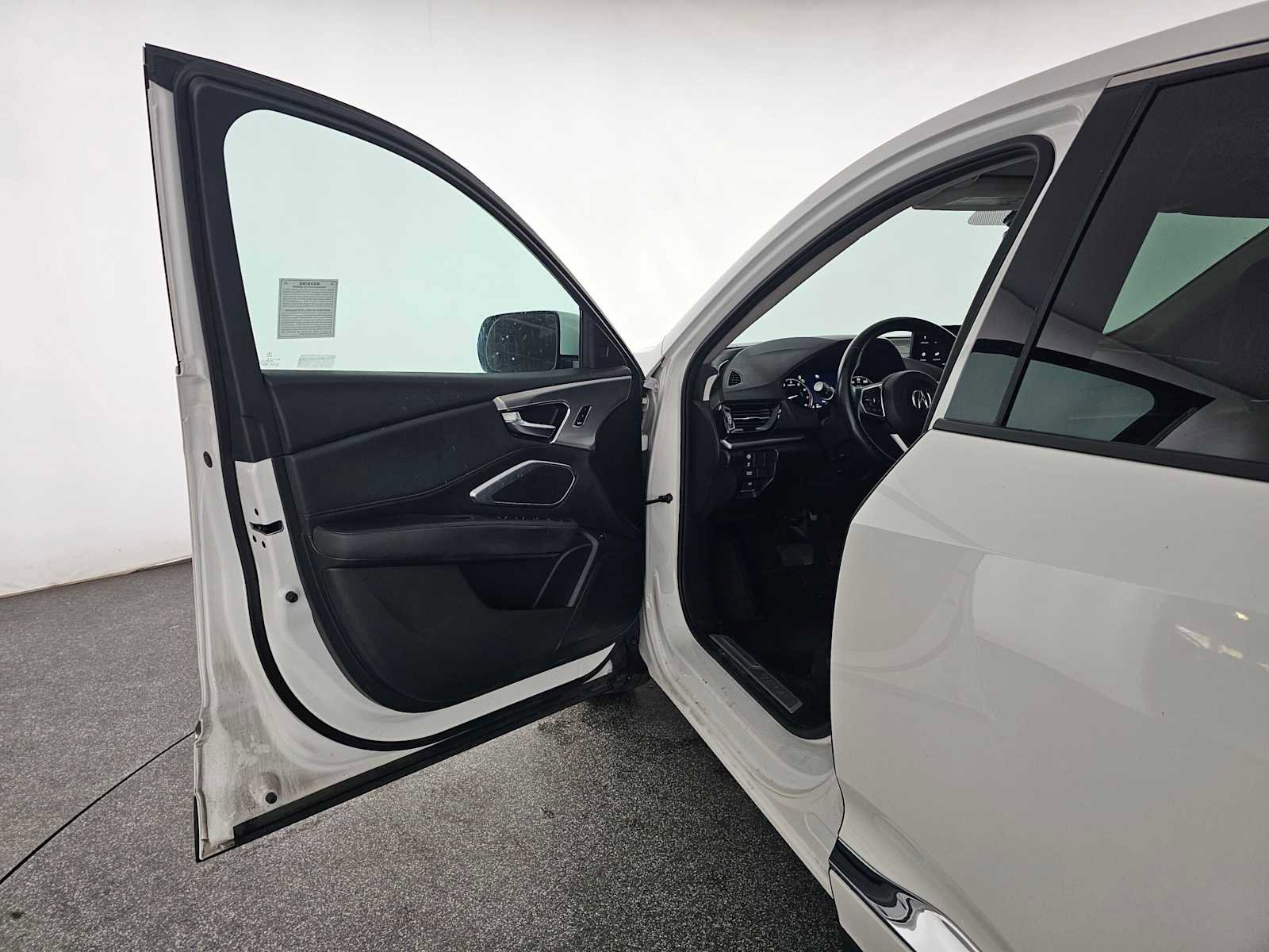 Used 2023 Acura RDX FWD image 19