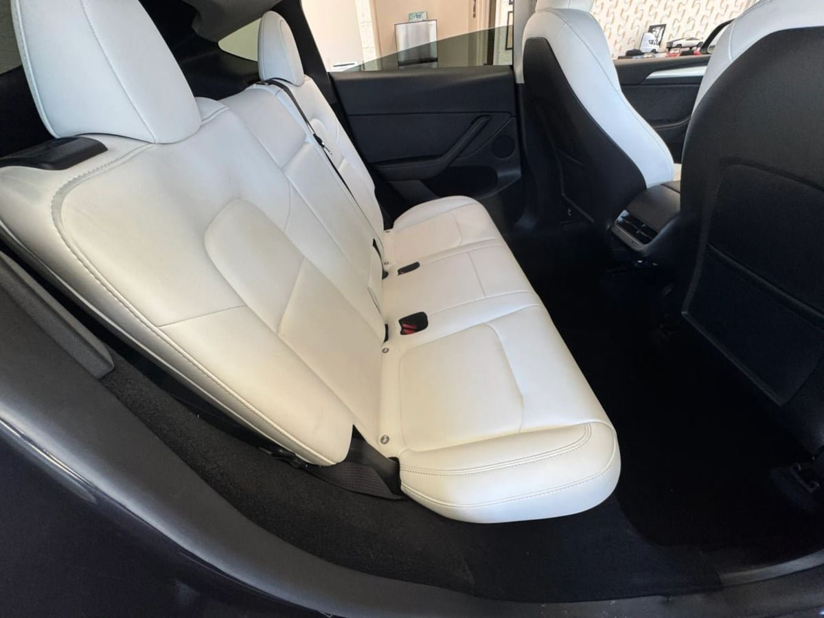 Used 2024 Tesla Model Y Long Range RWD image 13