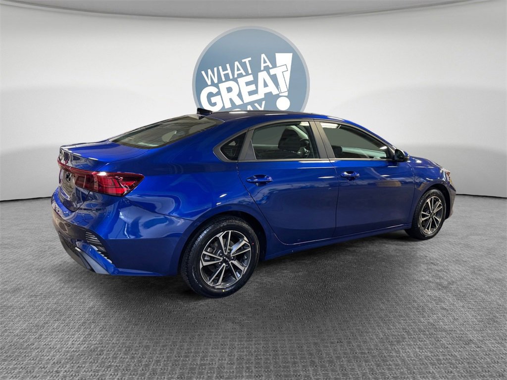 Certified 2024 Kia Forte LXS w/ LXS Technology Package image 3