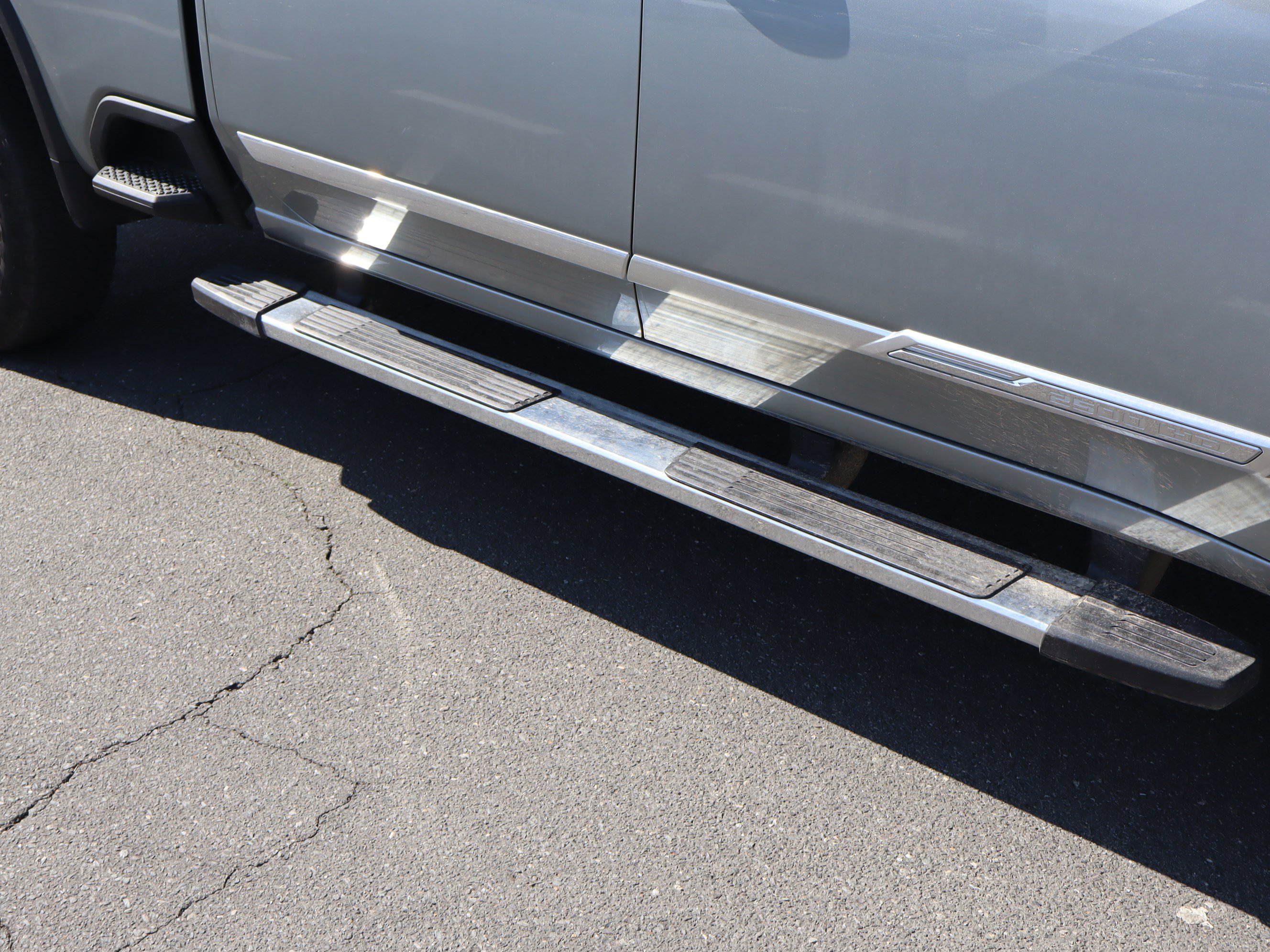 Used 2024 Chevrolet Silverado 2500 High Country w/ High Country Premium Package image 14