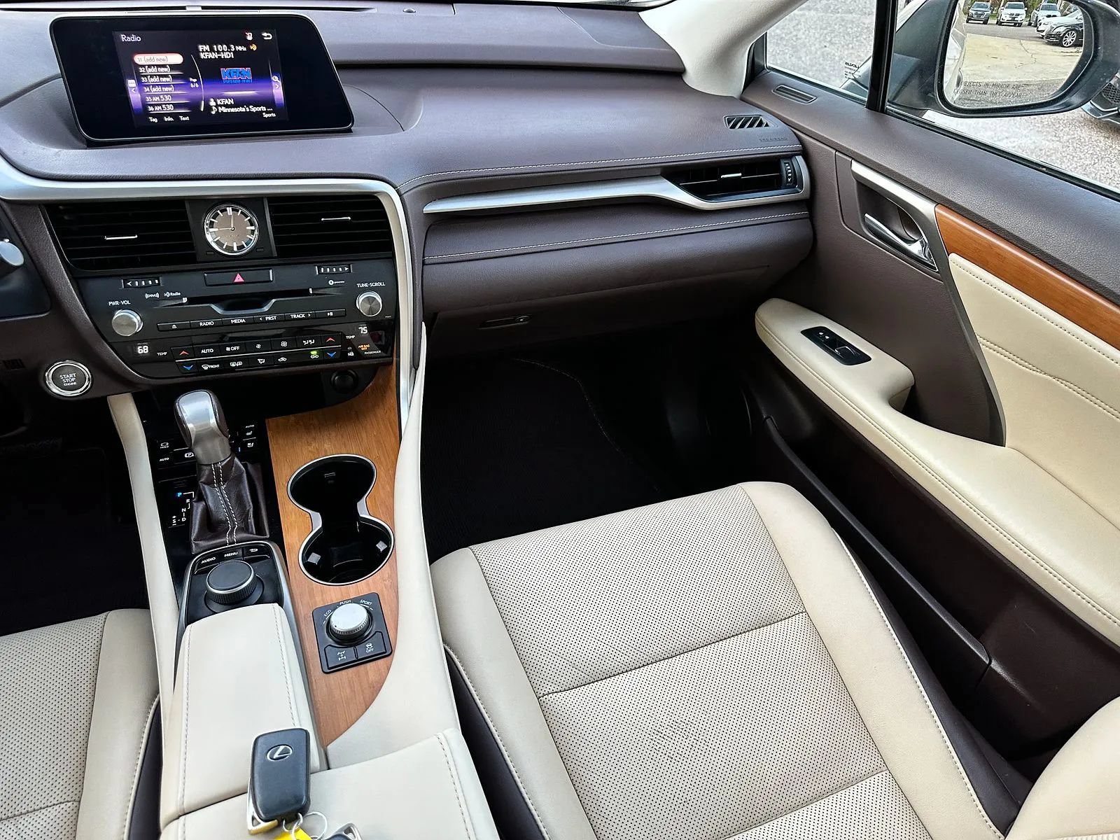 Used 2016 Lexus RX 350 AWD w/ Premium Package image 13