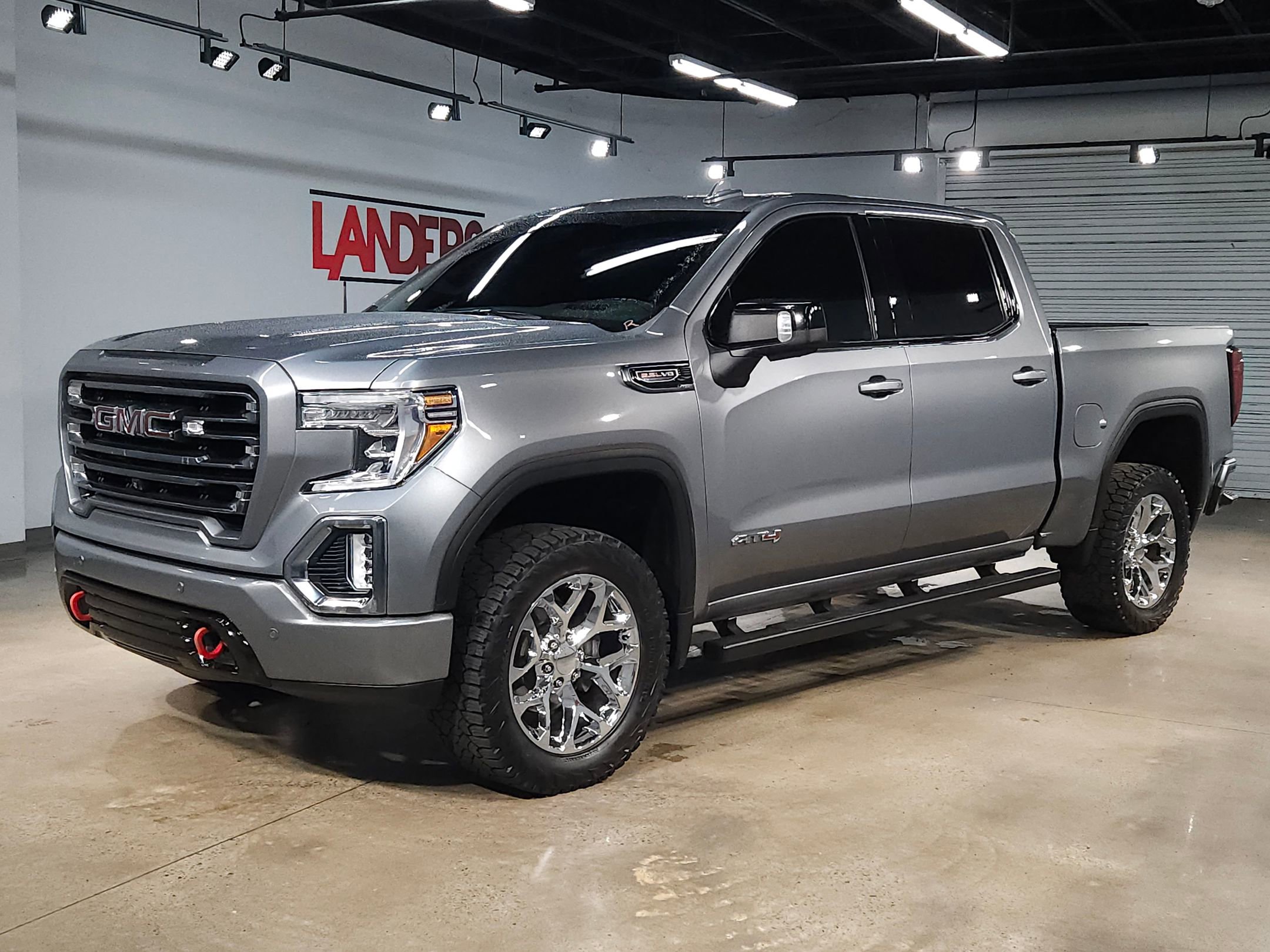 Used 2021 GMC Sierra 1500 AT4 w/ AT4 Value Package image 3