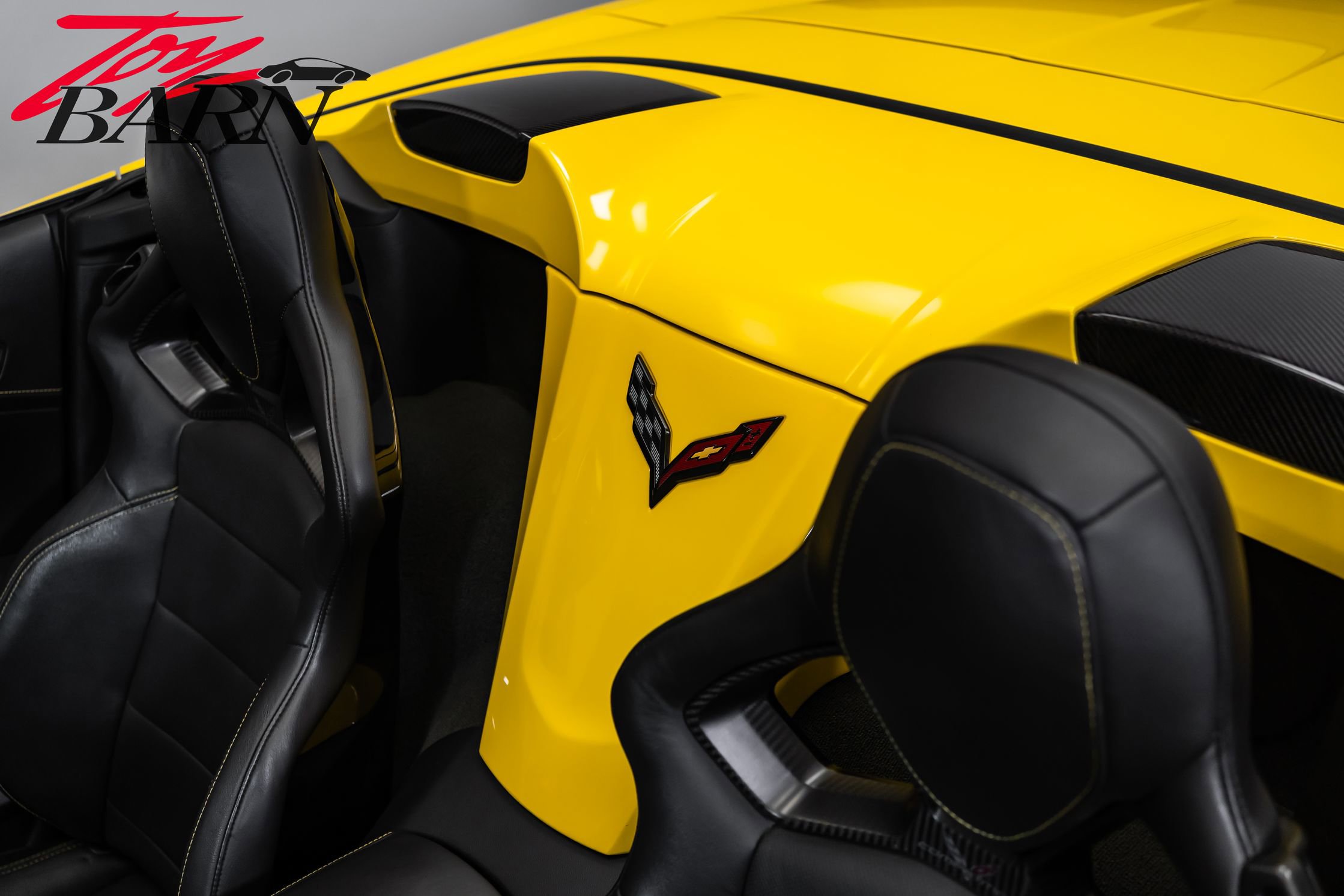 Used 2016 Chevrolet Corvette Z06 w/ 3LZ Preferred Equipment Group RWD image 37