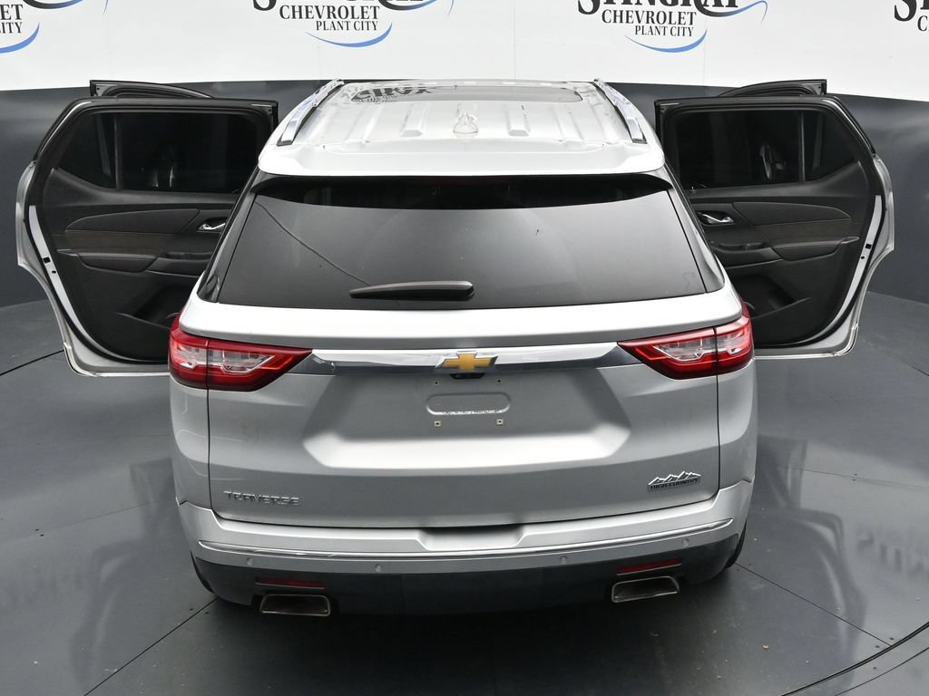 Used 2020 Chevrolet Traverse High Country w/ LPO, Floor Liner Package AWD/4WD image 35