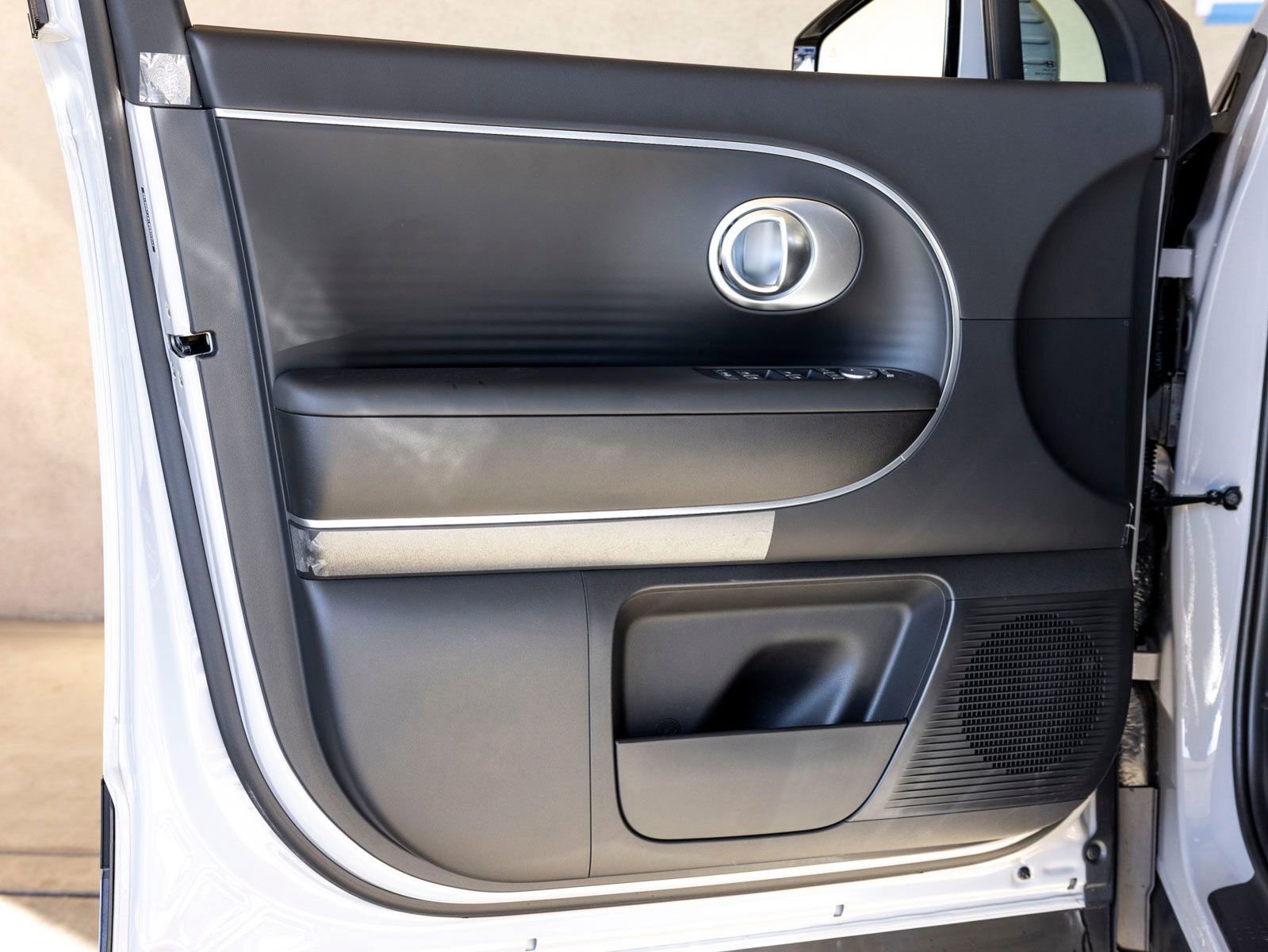 New 2026 Hyundai Ioniq 9 S RWD image 14