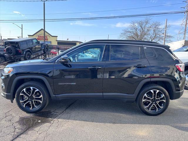 Certified 2023 Jeep Compass Limited w/ Sun and Sound Group AWD/4WD image 4
