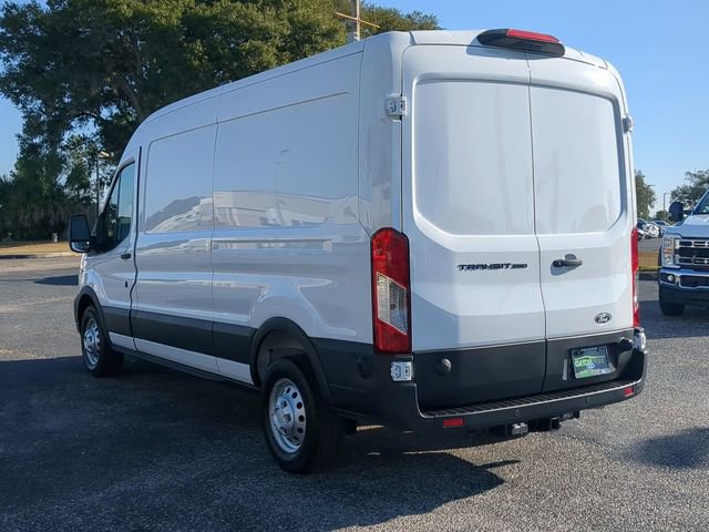 New 2026 Ford Transit 250 148 Medium Roof w/ Load Area Protection Package image 7