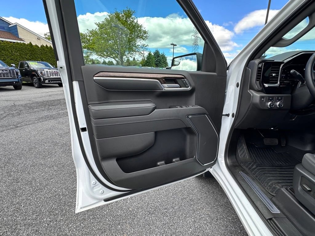 Used 2023 GMC Sierra 1500 Elevation AWD/4WD image 22