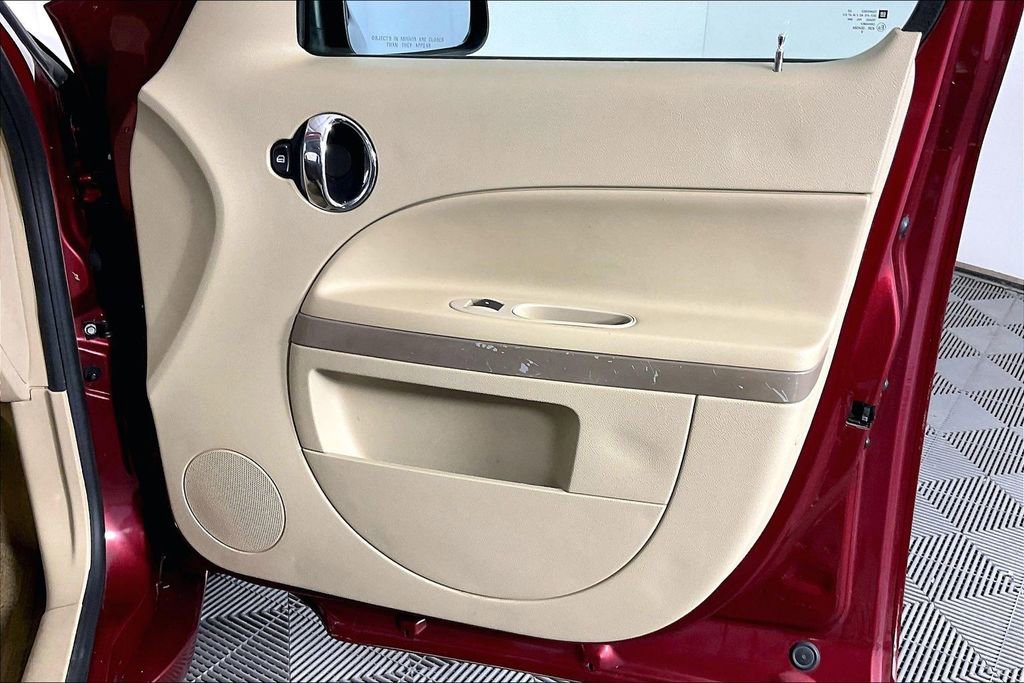 Used 2009 Chevrolet HHR LS image 24