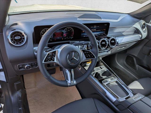 New 2026 Mercedes-Benz GLB 250 image 3
