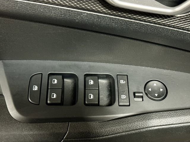 Used 2023 Kia Sportage LX image 17