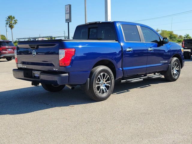 Used 2021 Nissan Titan SV w/ SV Convenience Package image 6