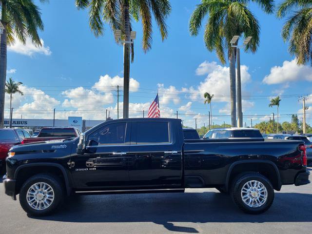 Certified 2022 Chevrolet Silverado 3500 High Country w/ Safety Package II image 2