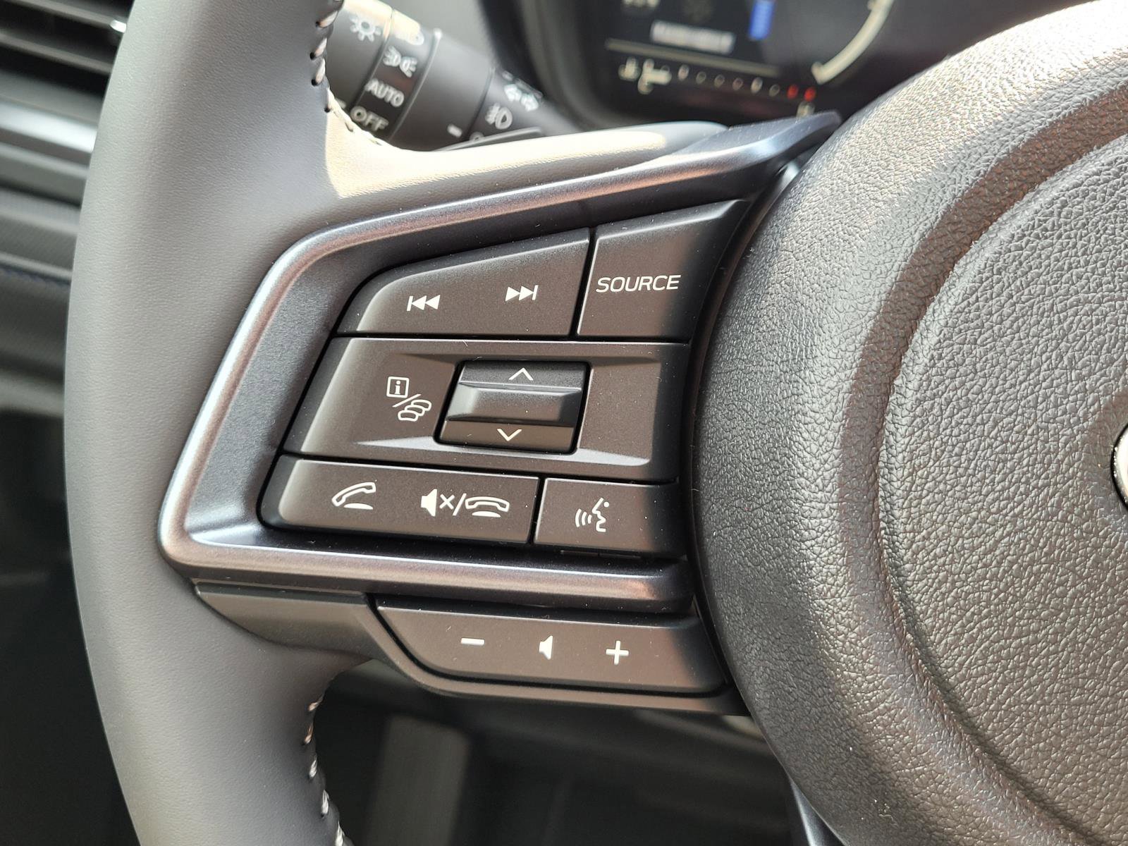 New 2025 Subaru Forester Limited image 8